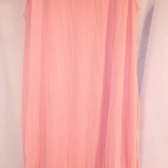 Ladies Ruffle dress - Picture 2 of 3